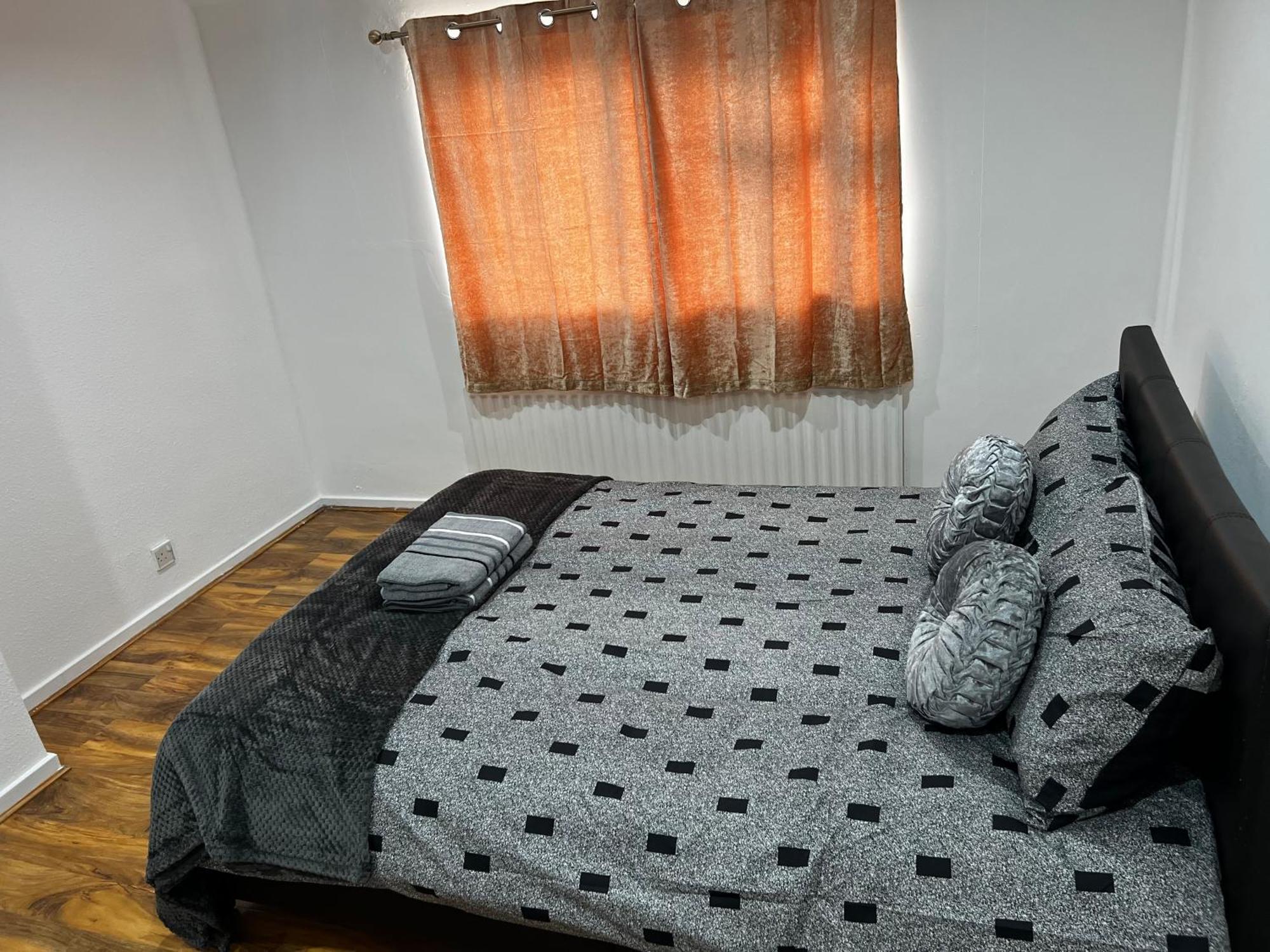 Good Priced Single Rooms In Hayes Northolt  Exteriör bild